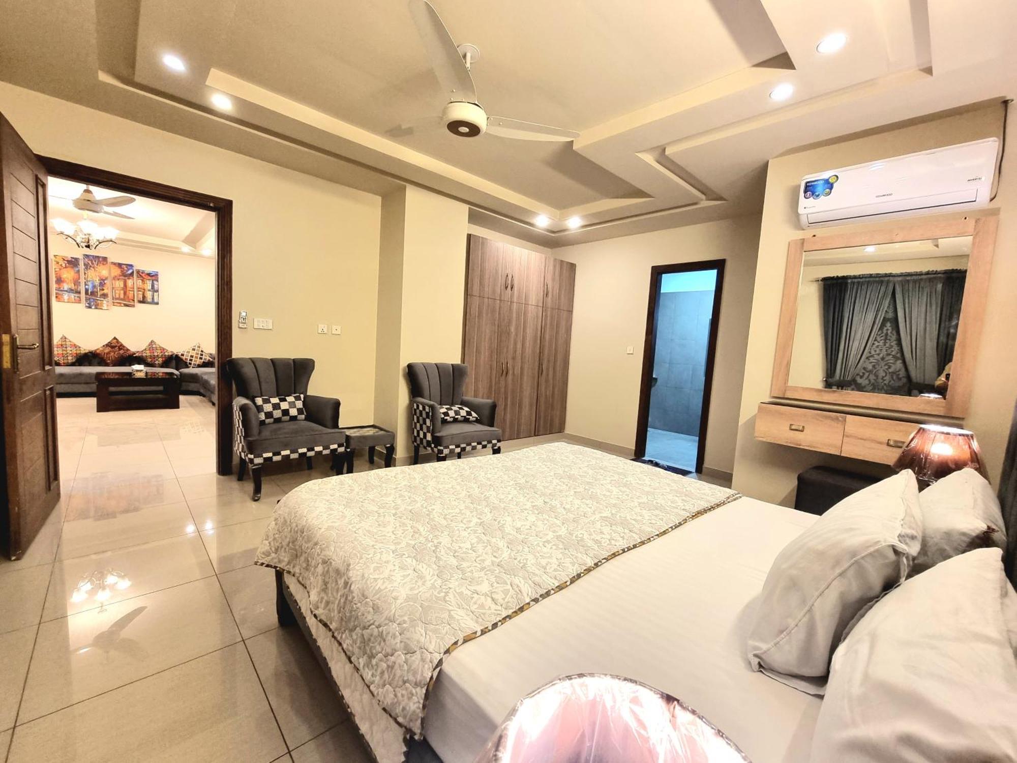 Executive 3 Bedrooms Apartment In Bahria Town Rawalpindi Buitenkant foto