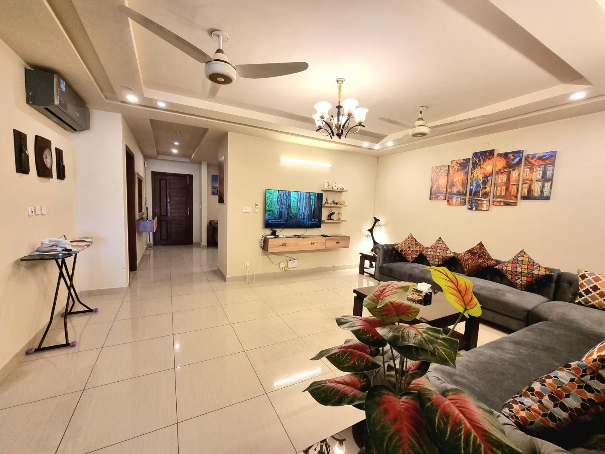 Executive 3 Bedrooms Apartment In Bahria Town Rawalpindi Buitenkant foto