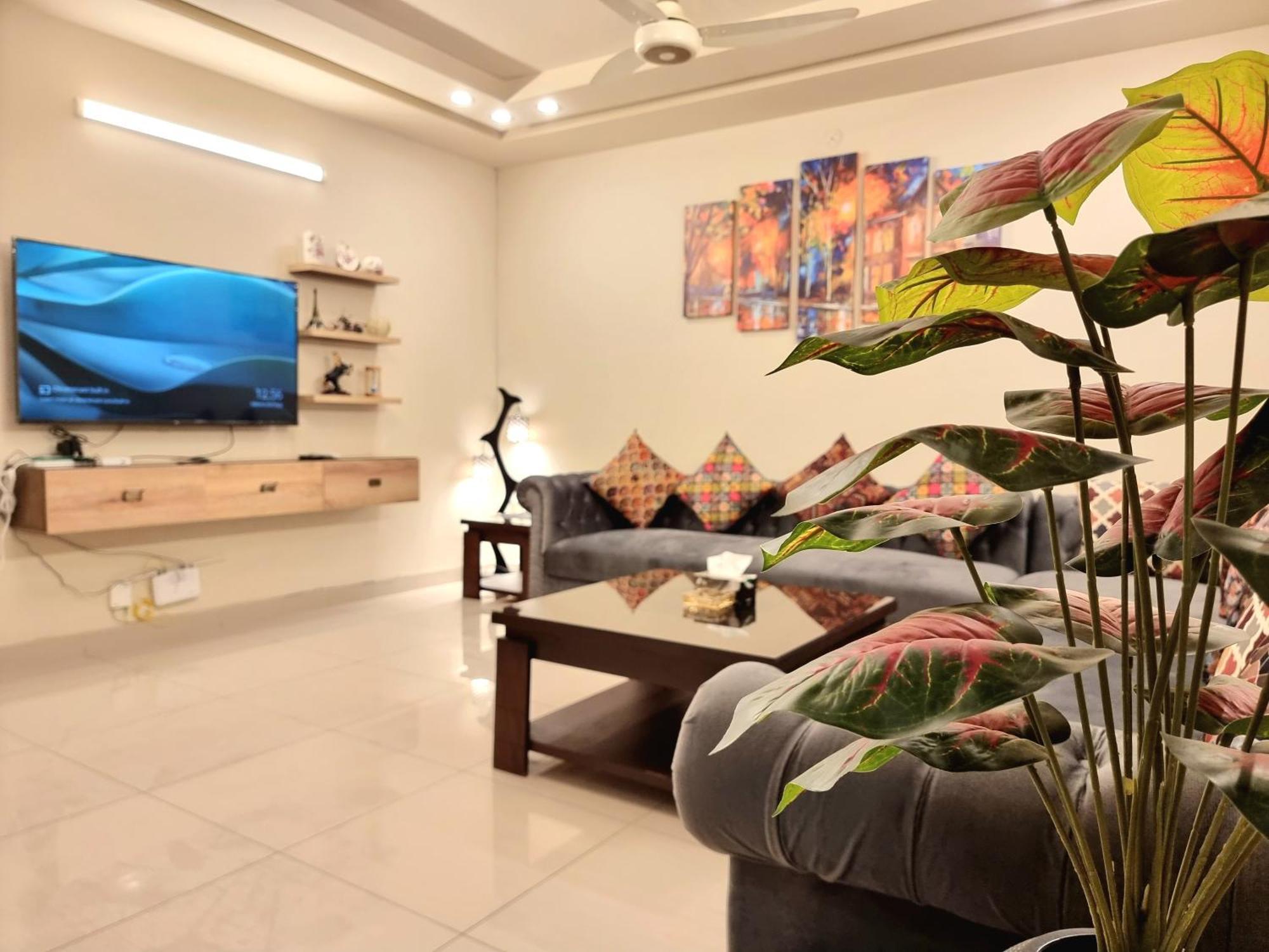 Executive 3 Bedrooms Apartment In Bahria Town Rawalpindi Buitenkant foto