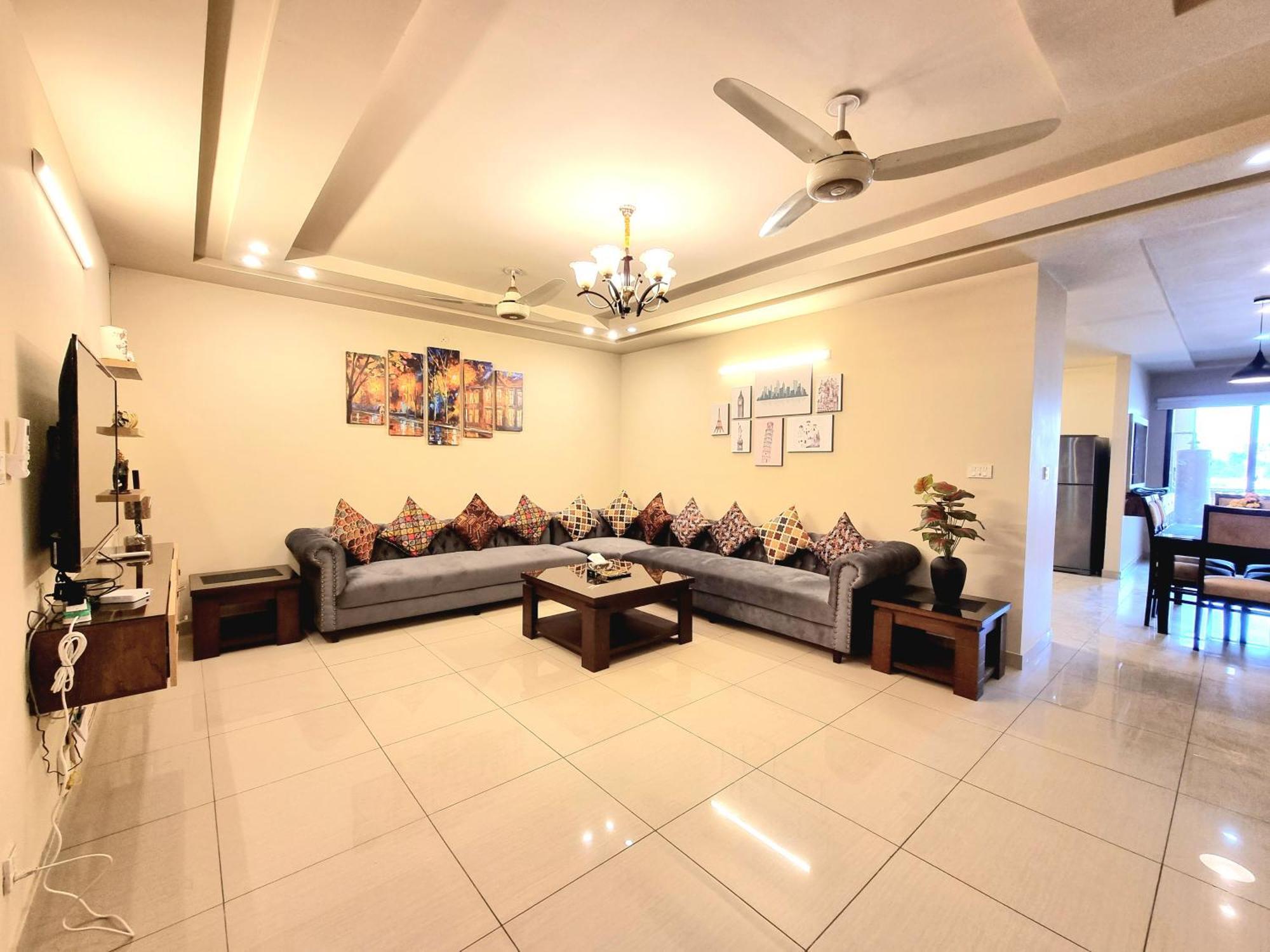 Executive 3 Bedrooms Apartment In Bahria Town Rawalpindi Buitenkant foto